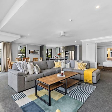 Lakefront Luxury 912 The Beacon 3 Bedroom ควีนส์ทาวน์ ภายนอก รูปภาพ